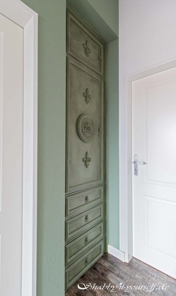 Einen Einbauschrank selber bauen - So geht es einfach als IKEA Hack